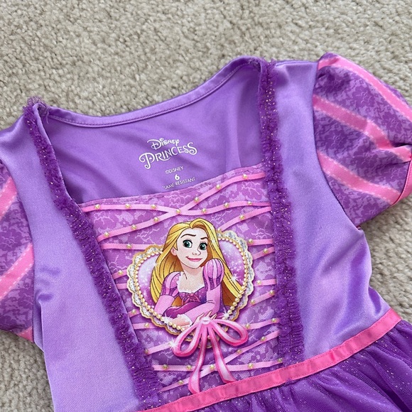 Disney girls Princess nightgown size 6 - Picture 2 of 2